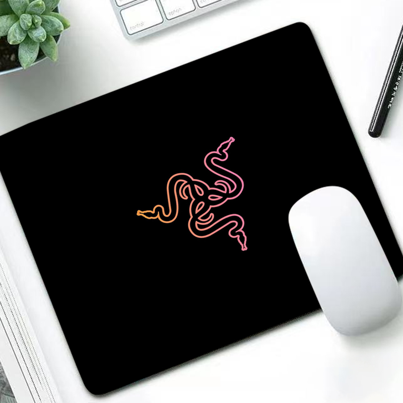 Razer Luxury Mouse Pad Anime G - Laptop Tablet Accessories 评论和价格